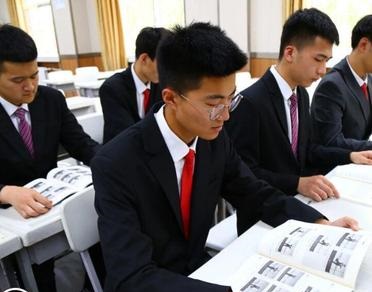 石家莊東華鐵路學(xué)校23年錄取分?jǐn)?shù)線多少？