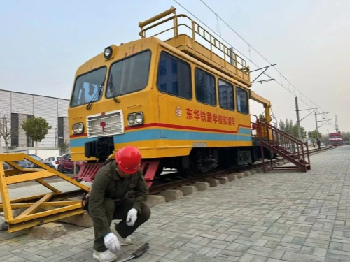 內燃機車司機是不是不好找工作？