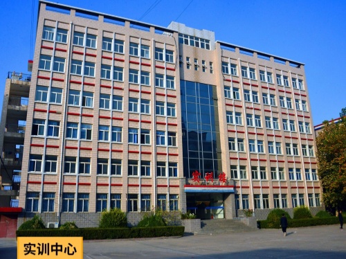 石家莊冀聯(lián)醫(yī)學(xué)中專學(xué)校實訓(xùn)教學(xué)怎么樣